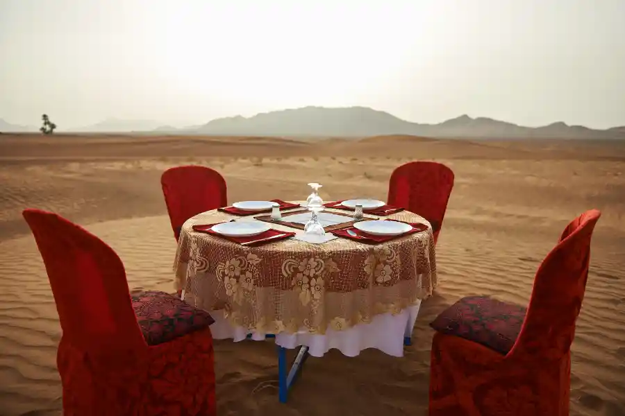 Luxury  Desert Dining